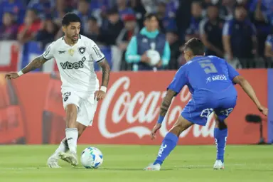 Franclim barra jogador no Botafogo e explica decisão Franclim barra jogador no Botafogo e explica decisão