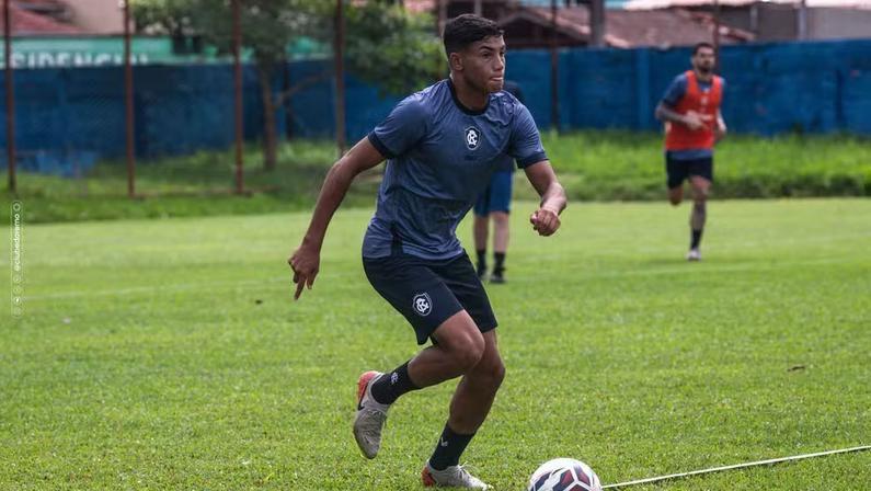 Reviravolta: Botafogo redefine contrato e surpreende nos bastidores