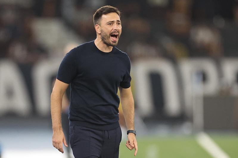 Cruzeiro x Botafogo: Lateral pode fazer hoje seu último jogo com a camisa Alvinegra; entenda