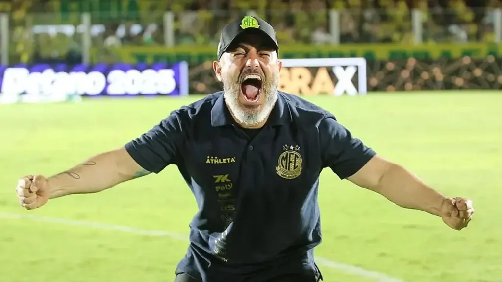 "Ele já aceitou...": Com proposta tentadora do Botafogo; Rafael Guanaes define onde vai trabalhar em 2026