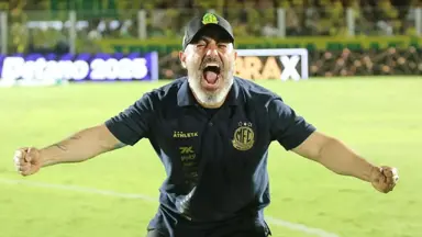 "Ele já aceitou...": Com proposta tentadora do Botafogo; Rafael Guanaes define onde vai trabalhar em 2026 "Ele já aceitou...": Com proposta tentadora do Botafogo; Rafael Guanaes define onde vai trabalhar em 2026