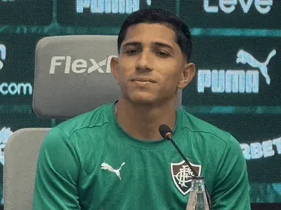 Multicampeão pelo Botafogo, avança para ser o novo reforço do Vasco; confira