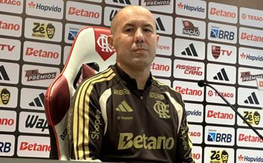 Leonardo Jardim dá ok e Flamengo avança por Danilo; veja o que falta para o martelo batido Leonardo Jardim dá ok e Flamengo avança por Danilo; veja o que falta para o martelo batido