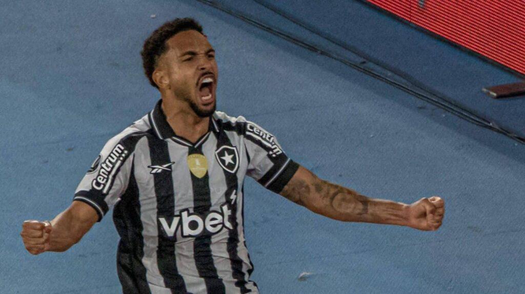 Quem fica e quem sai? Botafogo se prepara para janela decisiva no segundo semestre