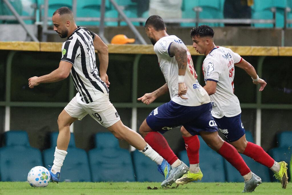 Bilionário europeu entra na disputa pela SAF do Botafogo