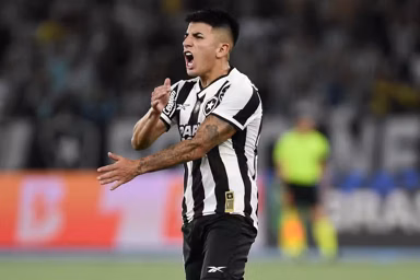 Dívidas por Almada, Artur e Santi colocam Botafogo em alerta máximo; entenda Dívidas por Almada, Artur e Santi colocam Botafogo em alerta máximo; entenda