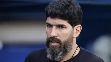 BOMBA: Ídolo do Botafogo, Loco Abreu pode assumir uma das maiores seleções do mundo BOMBA: Ídolo do Botafogo, Loco Abreu pode assumir uma das maiores seleções do mundo