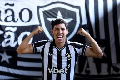 Botafogo encaminha troca por Ferraresi e acordo está perto do fim Botafogo encaminha troca por Ferraresi e acordo está perto do fim