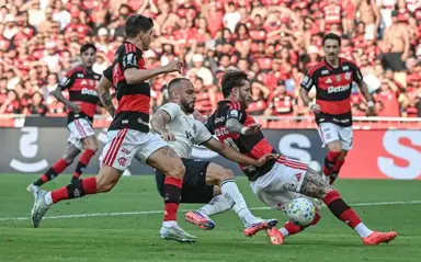 Botafogo tem gol anulado e leva 3 a 0 do Flamengo no Maracanã Botafogo tem gol anulado e leva 3 a 0 do Flamengo no Maracanã