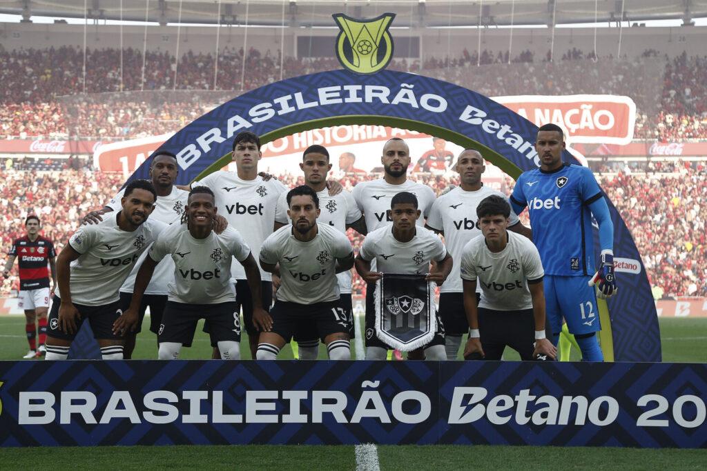 Botafogo x Palmeiras: onde assistir, horário e prováveis escalações